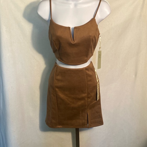 Brown two piece set NWT - Picture 1 of 9
